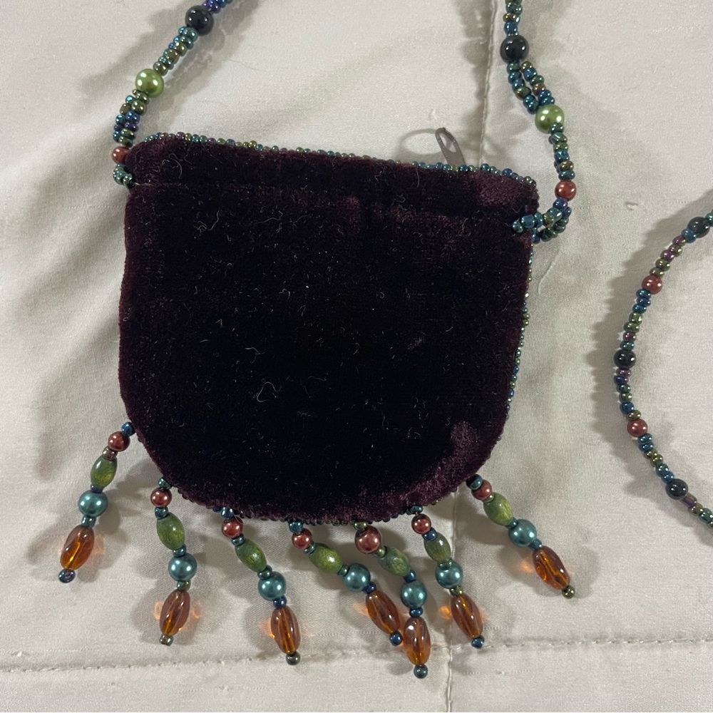 Mini Velvet Beaded Purple Turtle Lanyard Pouch - Picture 4 of 5